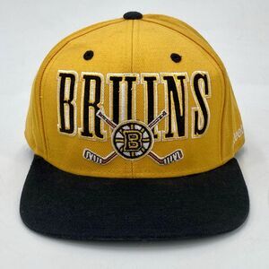 Reebok Boston Bruins NHL Flat Brim Snapback Hat Embroidered Logo (H21)